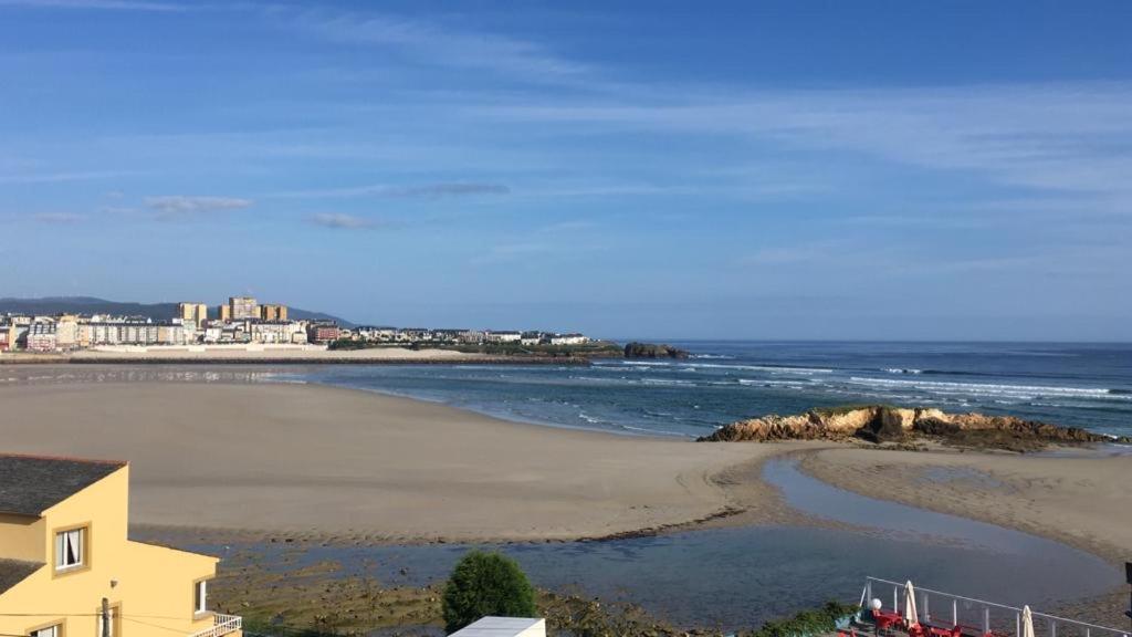 Apartamento Con Hermosas Vistas A La Playa Del Altar Sieiro Екстер'єр фото